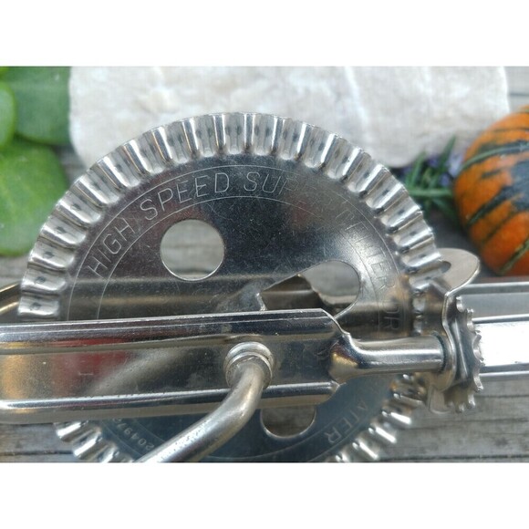 Vintage High Speed Super Center Drive Beater By Ekco - Picture 2 of 10